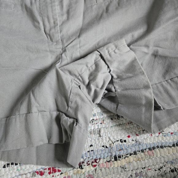 Ann Taylor Signature Grey Chino Cotton Shorts - Picture 4 of 8